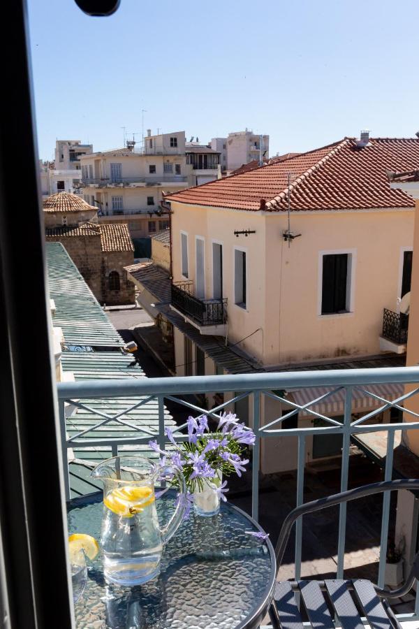 Magnolia - Apartment In Каламата Экстерьер фото